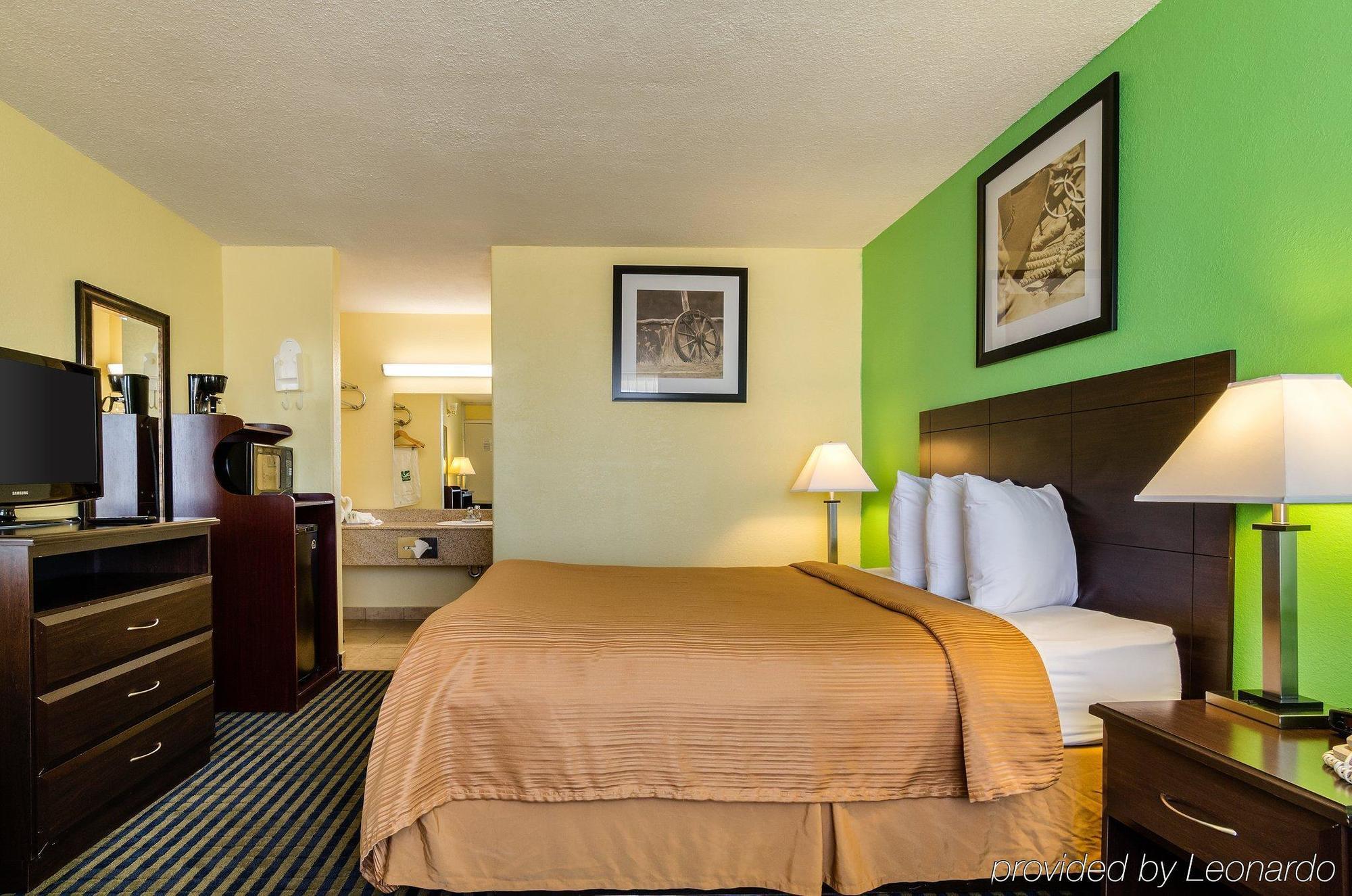 Quality Inn Liberal Exterior foto
