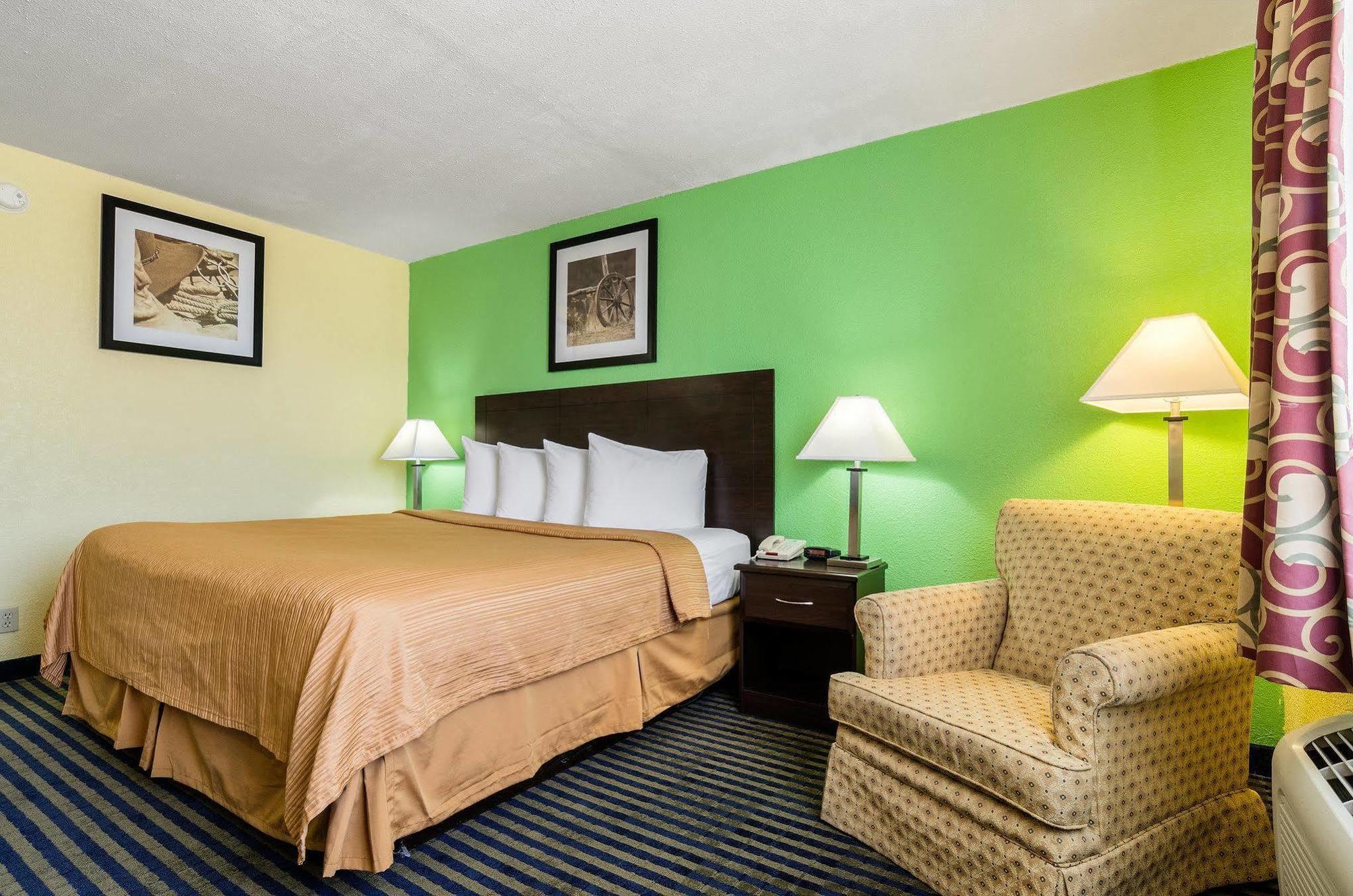 Quality Inn Liberal Exterior foto